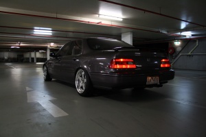 Acura Legend tire size