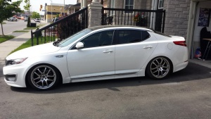 Kia Optima tire size