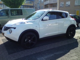 Nissan Juke tire size