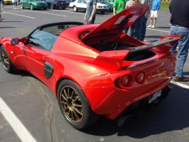 Lotus  Exige tire size