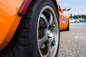 Lotus Elise tire size