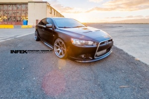 Mitsubishi Lancer Sportback tire size