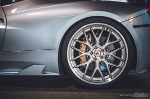 Ferrari 458 Speciale tire size