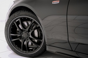 Mercedes-Benz AMG C tire size