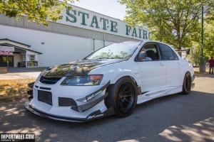 Mitsubishi Lancer Evolution tire size