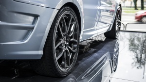 Land Rover Range Rover Sport tire size