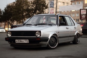 Volkswagen Jetta tire size