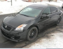Nissan Altima tire size