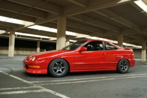 Acura Integra tire size