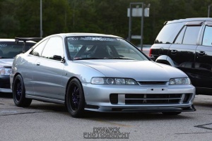 Acura Integra tire size