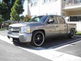 Chevrolet Silverado 1500 tire size