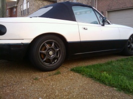 Mazda MX-5 Miata tire size