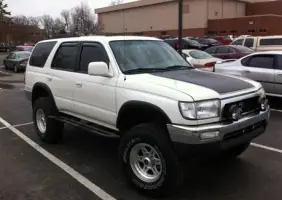 Toyota 4Runner tire size