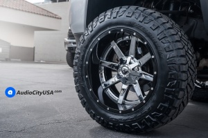 GMC Sierra 2500HD tire size