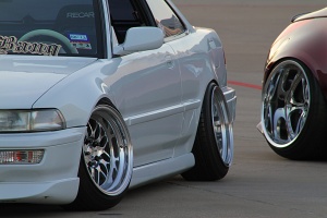Acura Integra tire size