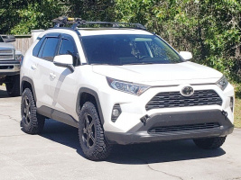 Toyota RAV4 tire size