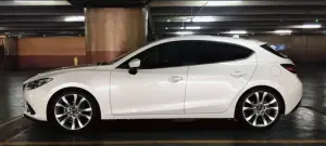 Mazda Mazda3 tire size