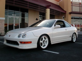 Acura Integra tire size