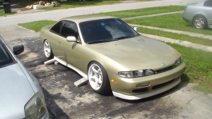 Nissan S14 tire size