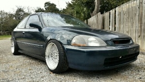Honda Civic tire size