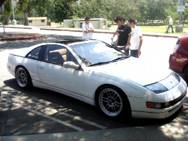 Nissan 300ZX 2-seat tire size