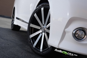 Toyota Sienna tire size