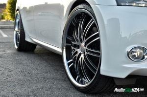 Lexus GS 350 tire size