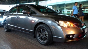 Honda Civic tire size