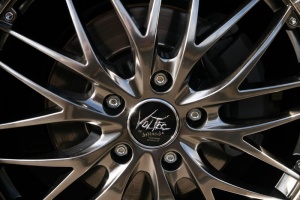Lexus IS 250 tire size