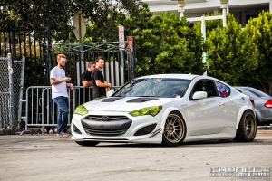 Hyundai Genesis tire size