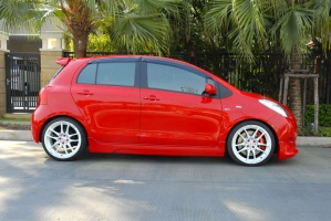 Toyota Yaris tire size