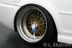 BMW M3 tire size