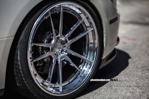 Ferrari FF tire size