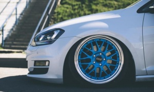 Volkswagen Golf GTI tire size