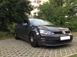 Volkswagen Golf GTI tire size