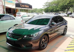 Honda Accord tire size