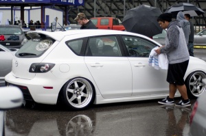 Mazda MAZDASPEED3 tire size