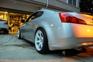 Infiniti G37 tire size