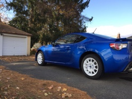 Subaru BRZ tire size