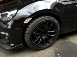 Subaru BRZ tire size