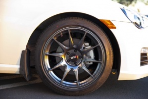Subaru BRZ tire size