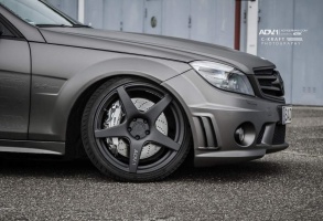 Mercedes-Benz C-Class tire size