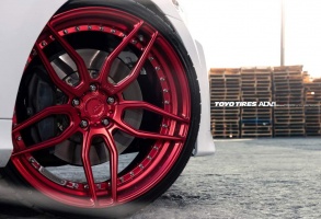 Lexus GS 350 tire size