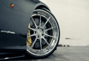 Ferrari F12berlinetta tire size