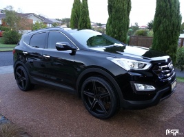 Hyundai Santa Fe Sport tire size