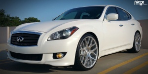 Infiniti M37 tire size