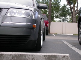 Volkswagen Passat tire size