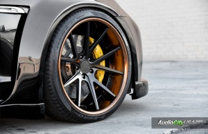 Porsche Panamera tire size