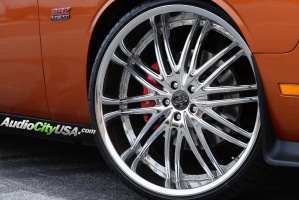 Dodge Challenger tire size