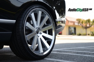 Land Rover Range Rover tire size